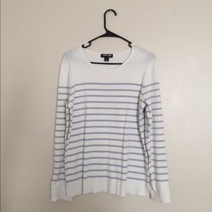 Kirkland grey/blue & white striped sweater